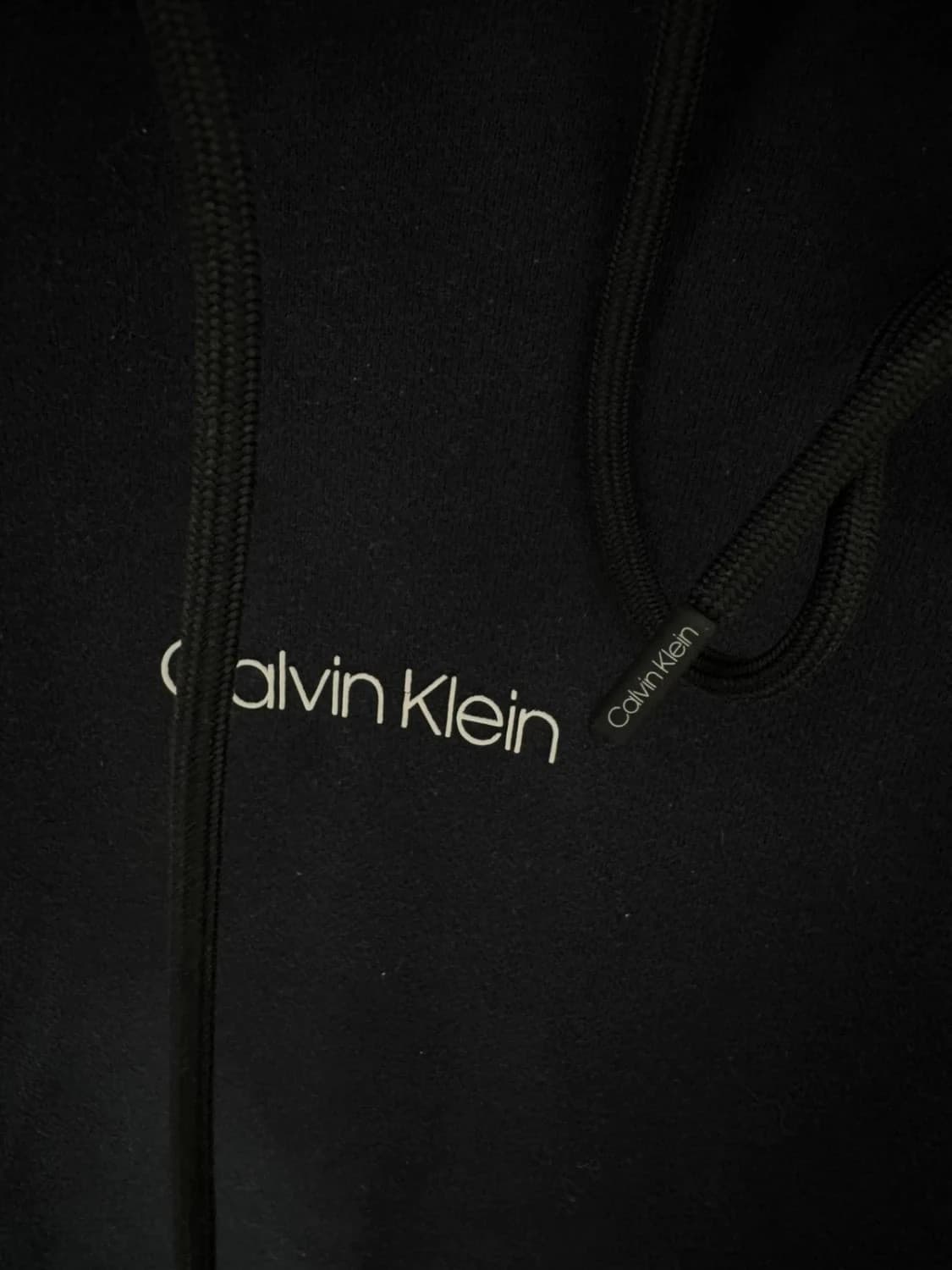 Sweat à capuche hoodie Calvin Klein bleu marine/noir taille S - FP251299 - Photo 6/9