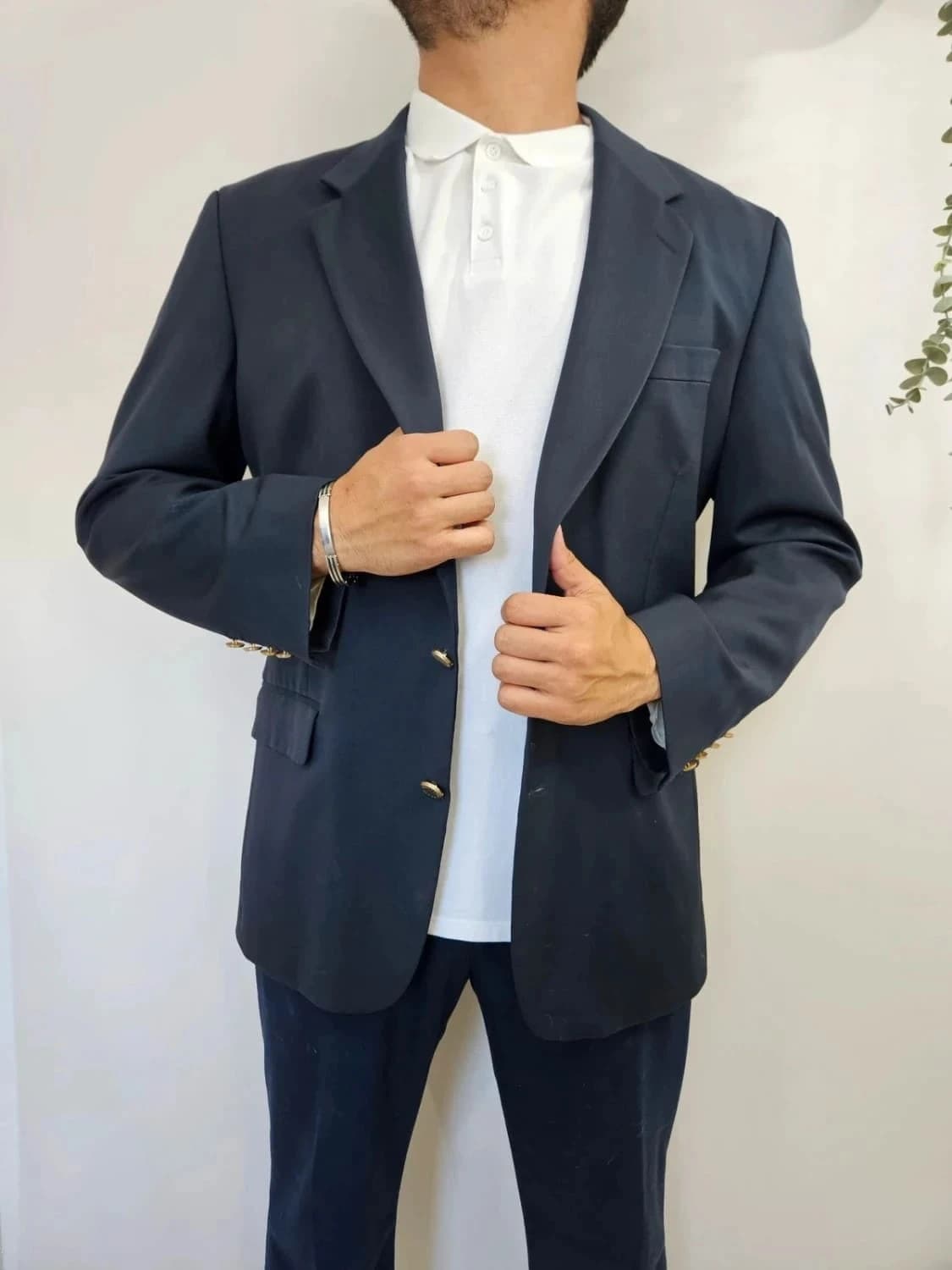 Blazer Courrèges Homme bleu marine en laine Super 100’s boutons dorés siglés taille 54 - Photo 1/12