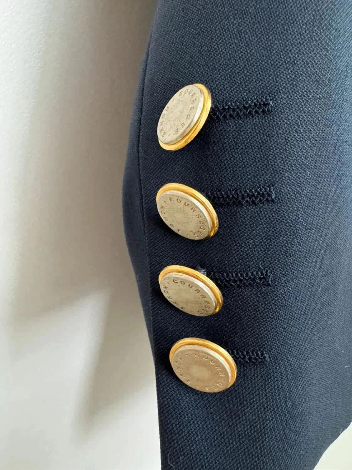 Blazer Courrèges Homme bleu marine en laine Super 100’s boutons dorés siglés taille 54 - Photo 4/12