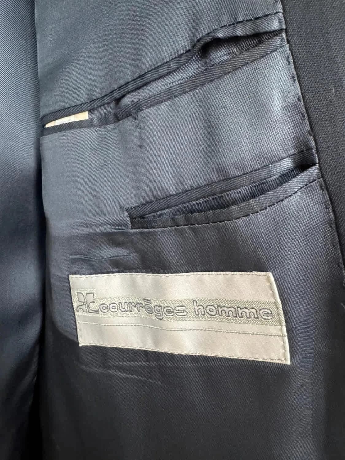 Blazer Courrèges Homme bleu marine en laine Super 100’s boutons dorés siglés taille 54 - Photo 5/12