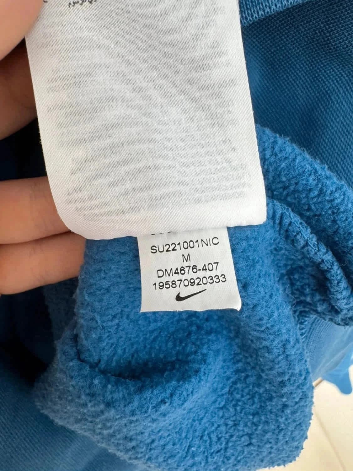 Sweat à capuche/Hoodie Nike bleu logo blanc taille M - Photo 6/7