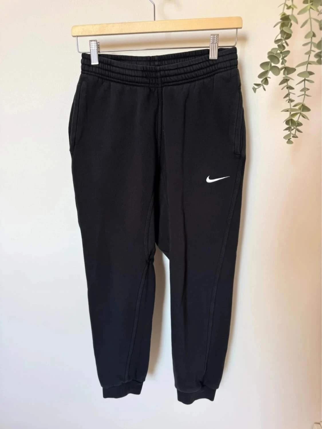 Jogging Nike coton noir classique swoosh taille S - Photo 2/5