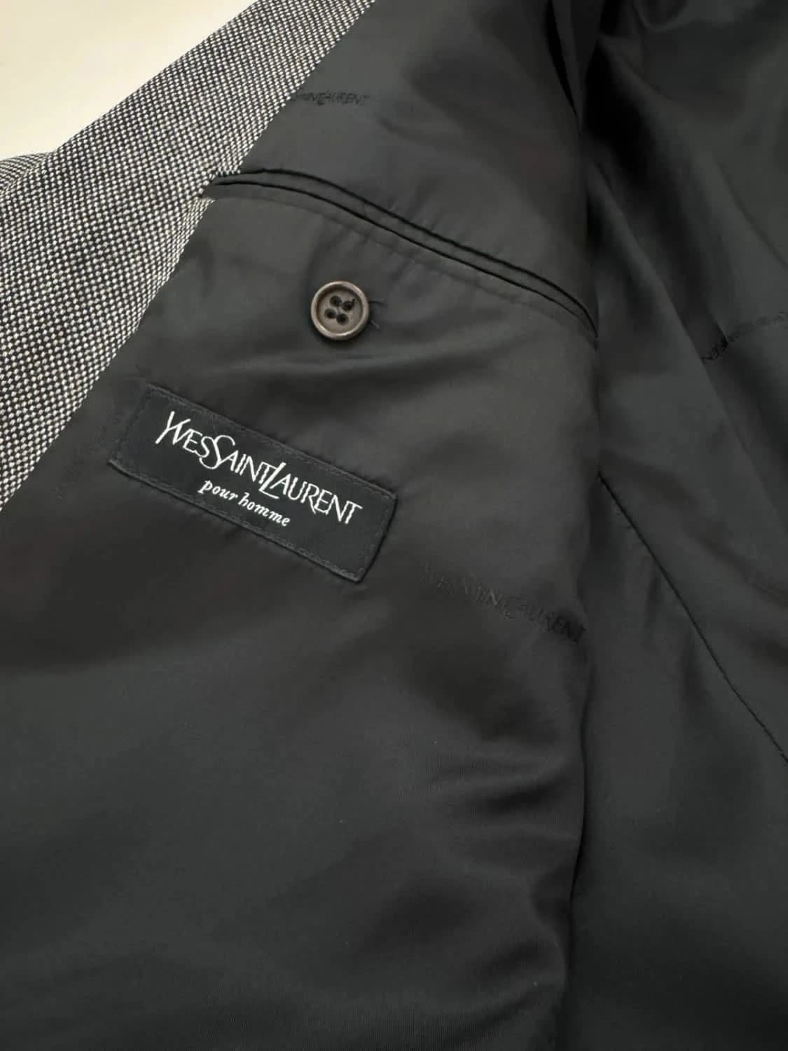 Blazer 100% laine Homme Yves Saint Laurent noir et blanc taille 54 - Photo 2/11