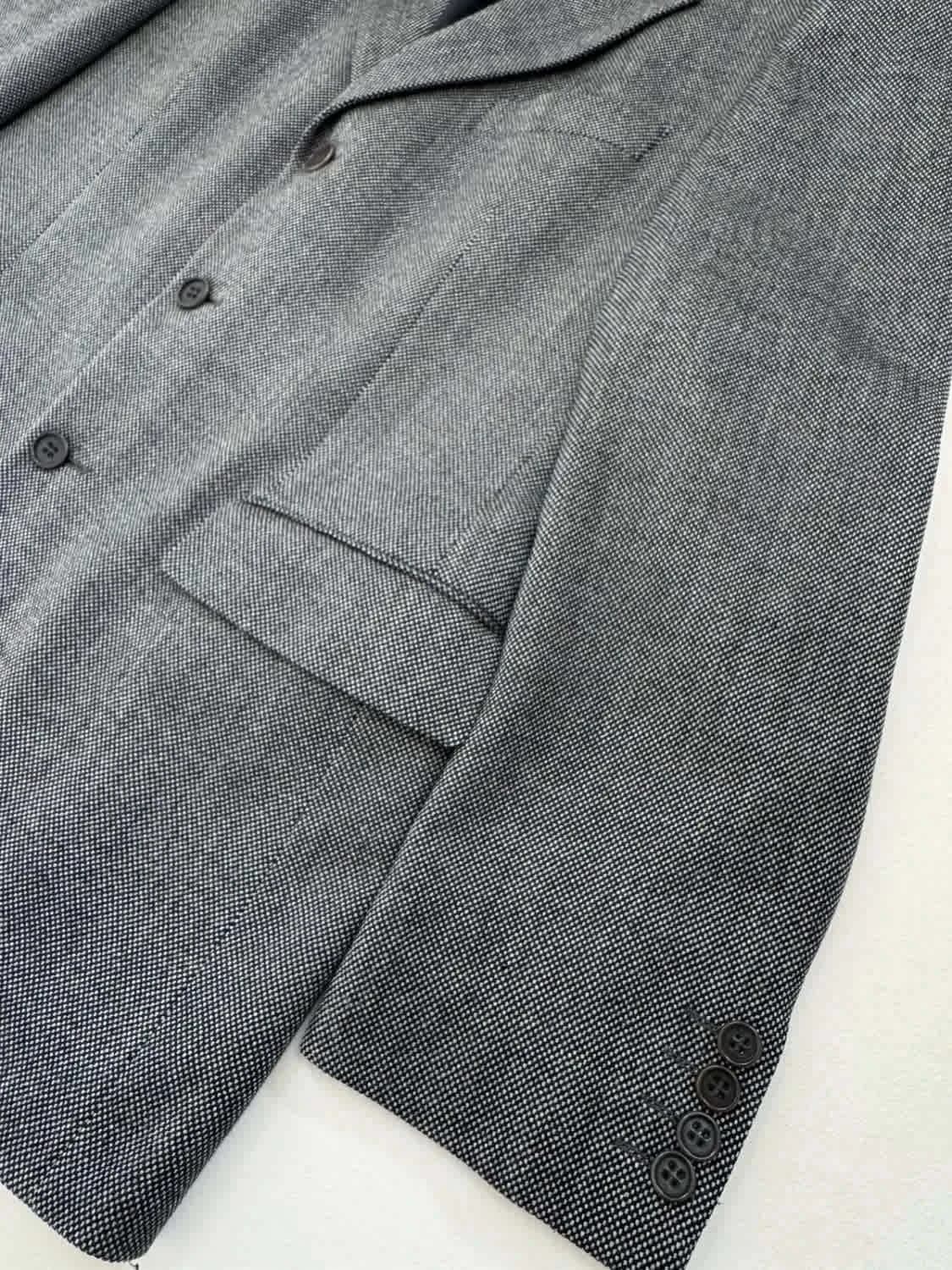 Blazer 100% laine Homme Yves Saint Laurent noir et blanc taille 54 - Photo 3/11