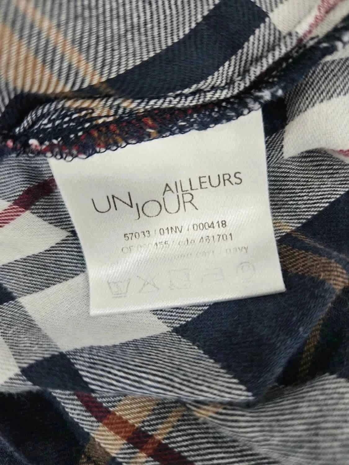 Chemise à carreaux femme Un Jour Ailleurs taille L - Photo 6/7