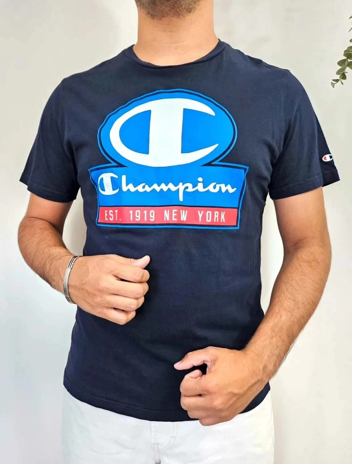 T-shirt Champion noir logo oversize Est. 1919 New York taille XL - Photo 1/5