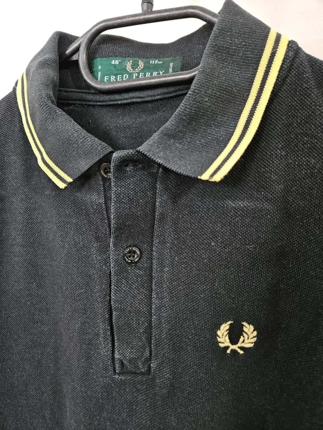 Polo noir Fred Perry vintage logo brodé 100% coton - Photo 3/6