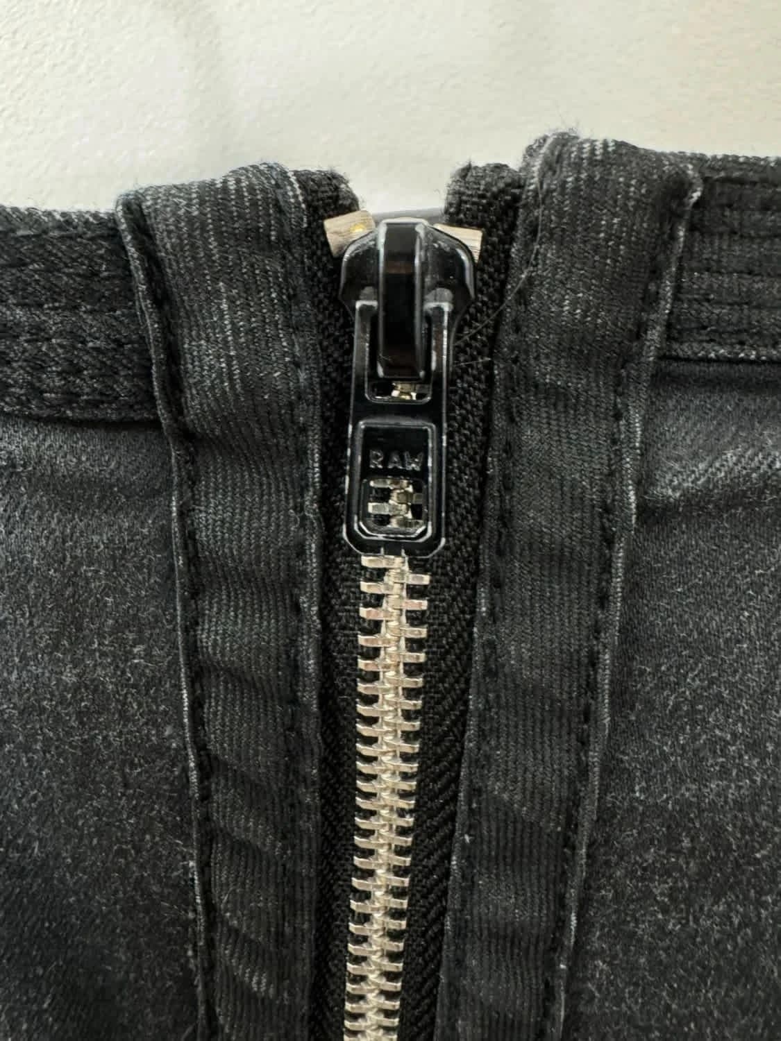 Robe denim noire G-Star Raw style biker taille M - Photo 9/11