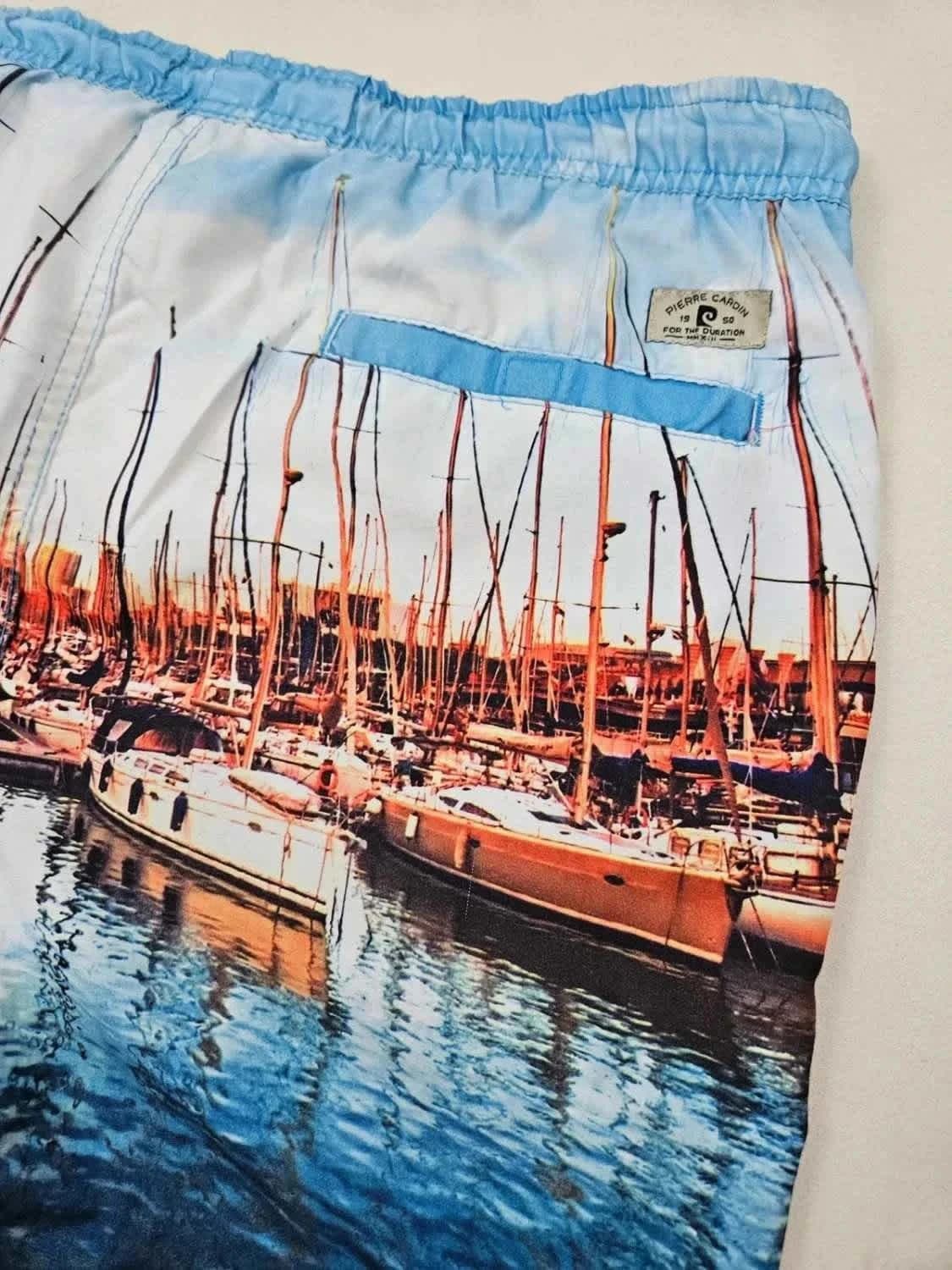 Short de bain Pierre Cardin motif original bateaux taille L - Photo 8/9