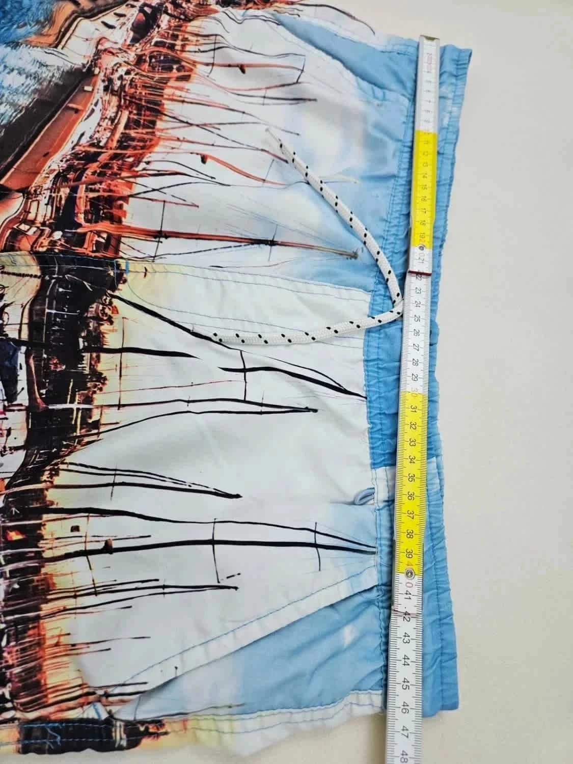 Short de bain Pierre Cardin motif original bateaux taille L - Photo 9/9