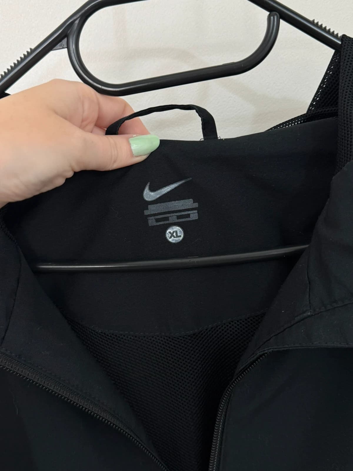 Veste Nike noire et grise coupe sport taille XL - Photo 3/10