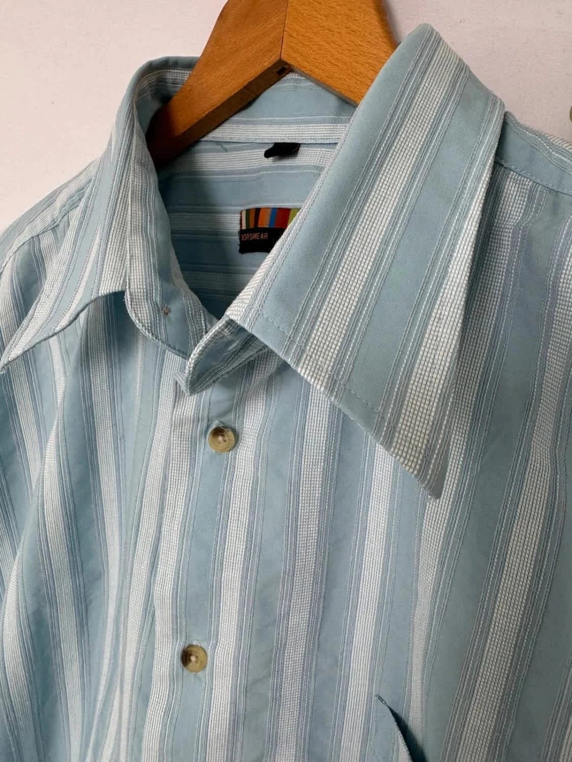 Chemise manches courtes bleue à rayures taille L - Photo 4/7