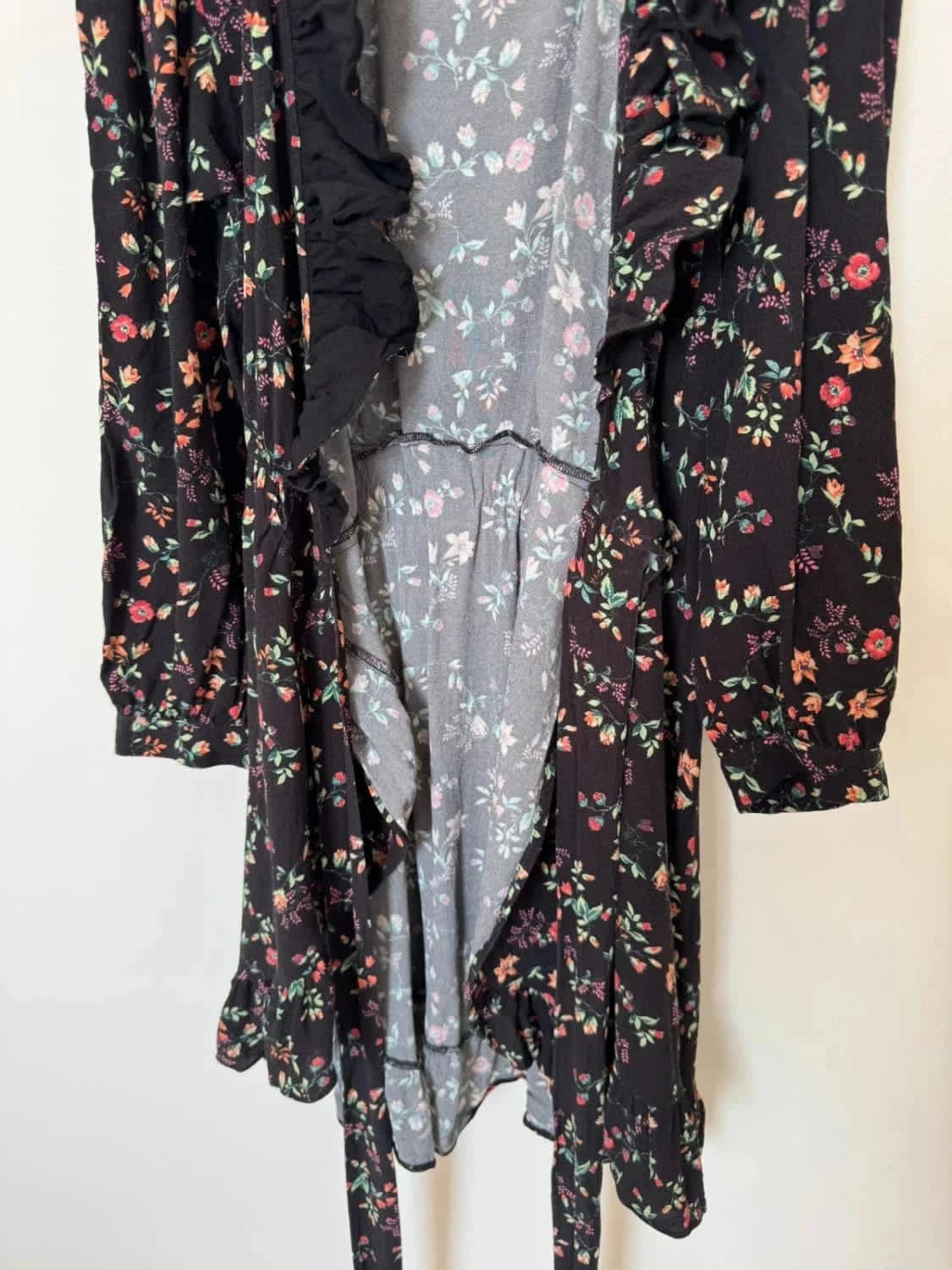 Robe portefeuille manches longues Maje Rosalio imprimé fleuri noir taille 3 - Photo 4/9