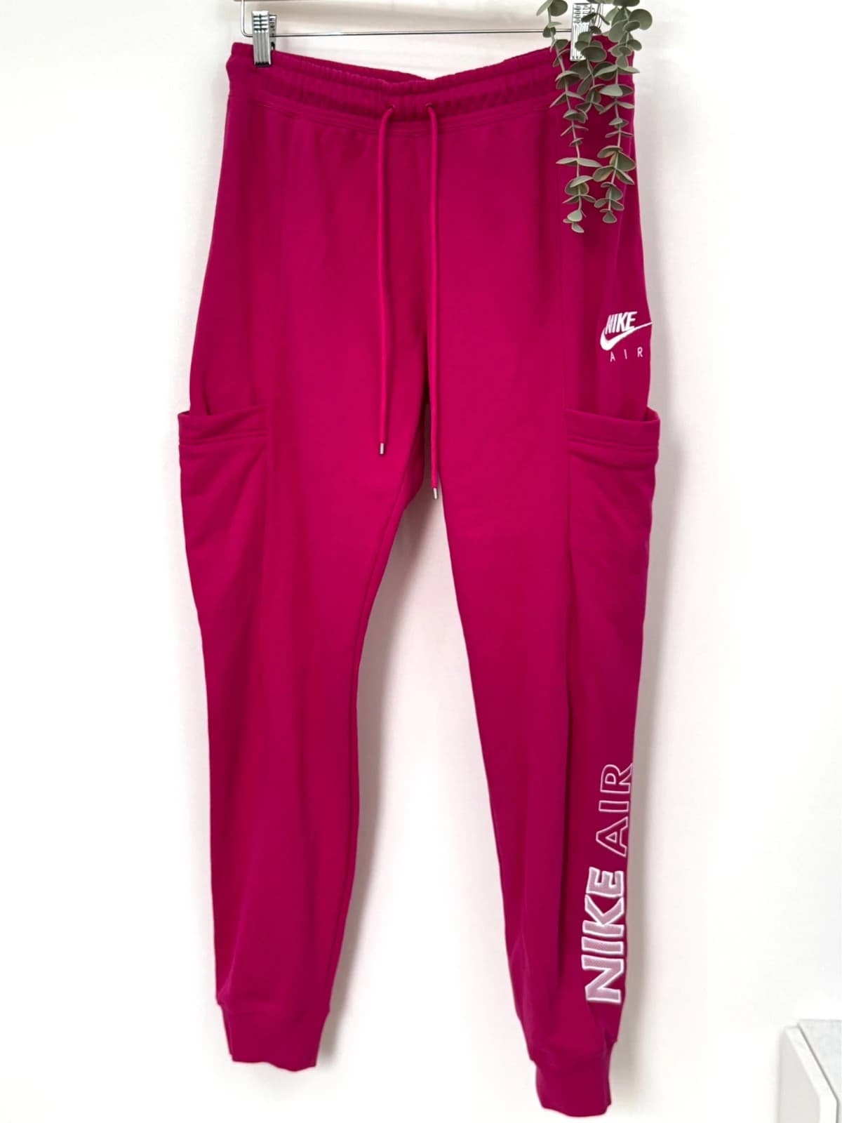 Jogging Nike Air rose fuchsia taille M - Photo 2/9
