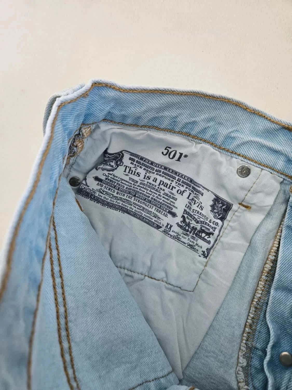 Short Levi’s 501 denim clair taille W29 - Photo 5/11