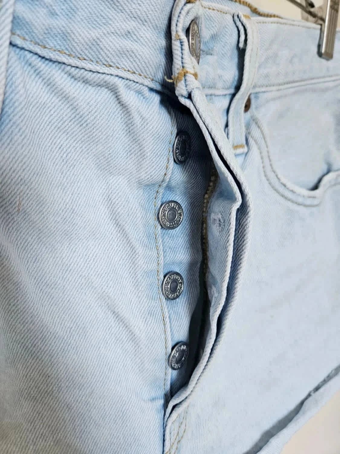 Short Levi’s 501 denim clair taille W29 - Photo 8/11