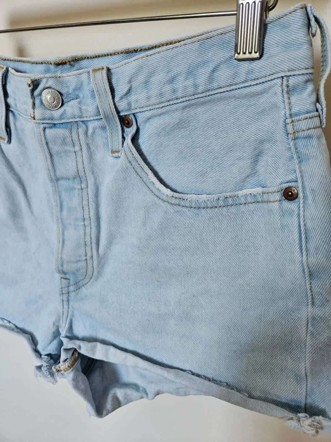 Short Levi’s 501 denim clair taille W29 - Photo 9/11