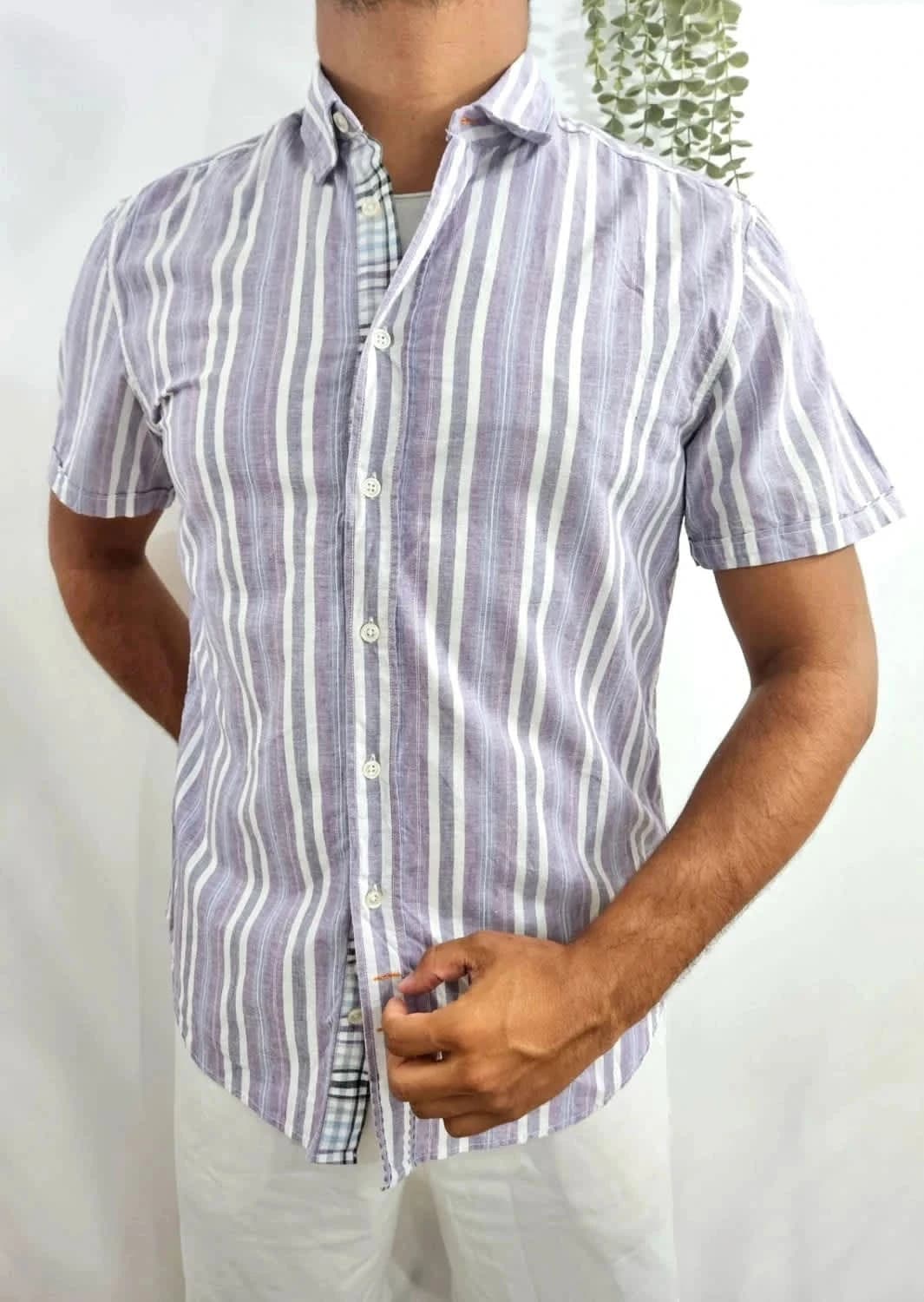 Chemise violette à rayures manches courtes lin Boss taille XL - Photo 1/11