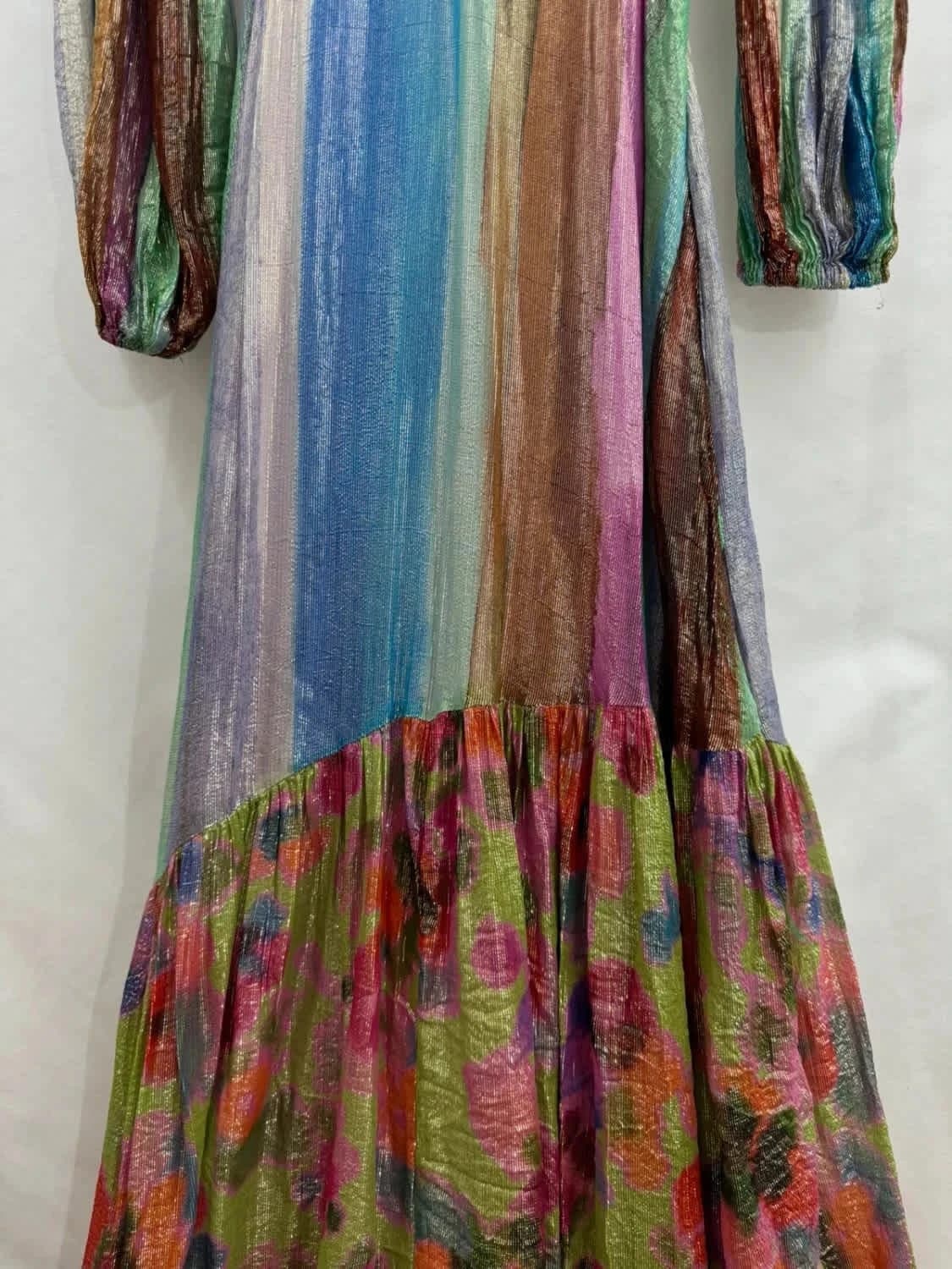 Robe longue métallisée fleurie dos nu Nasty Gal taille 36 - Photo 4/6