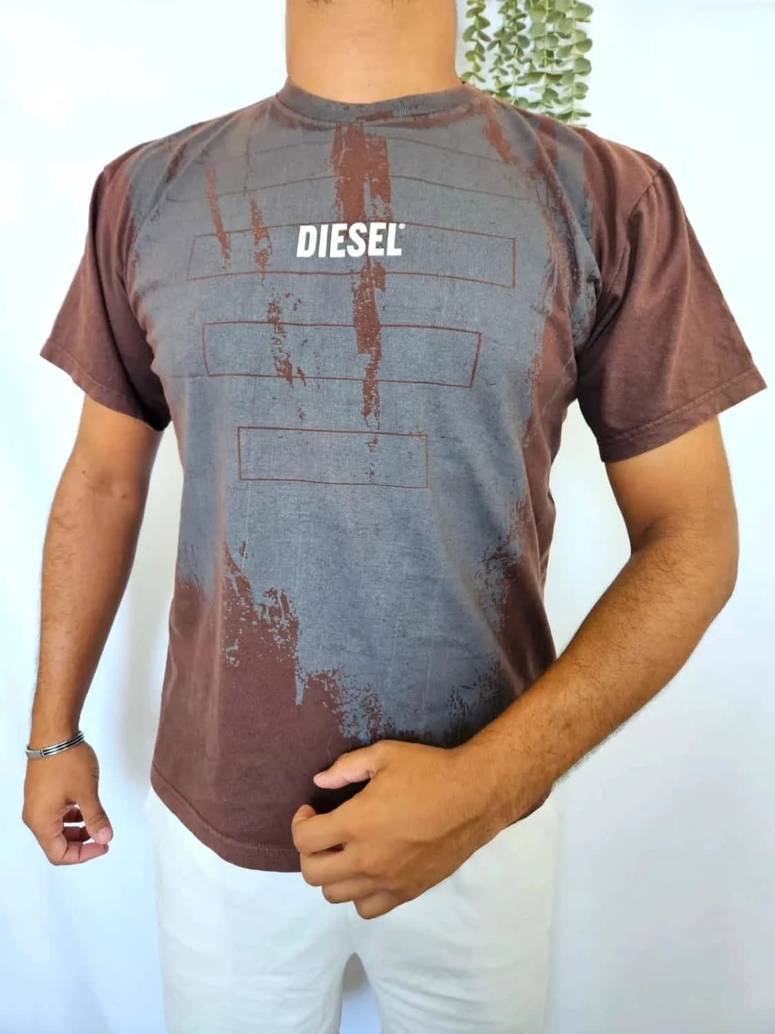 Tee-shirt Diesel marron taille L - Photo 1/6