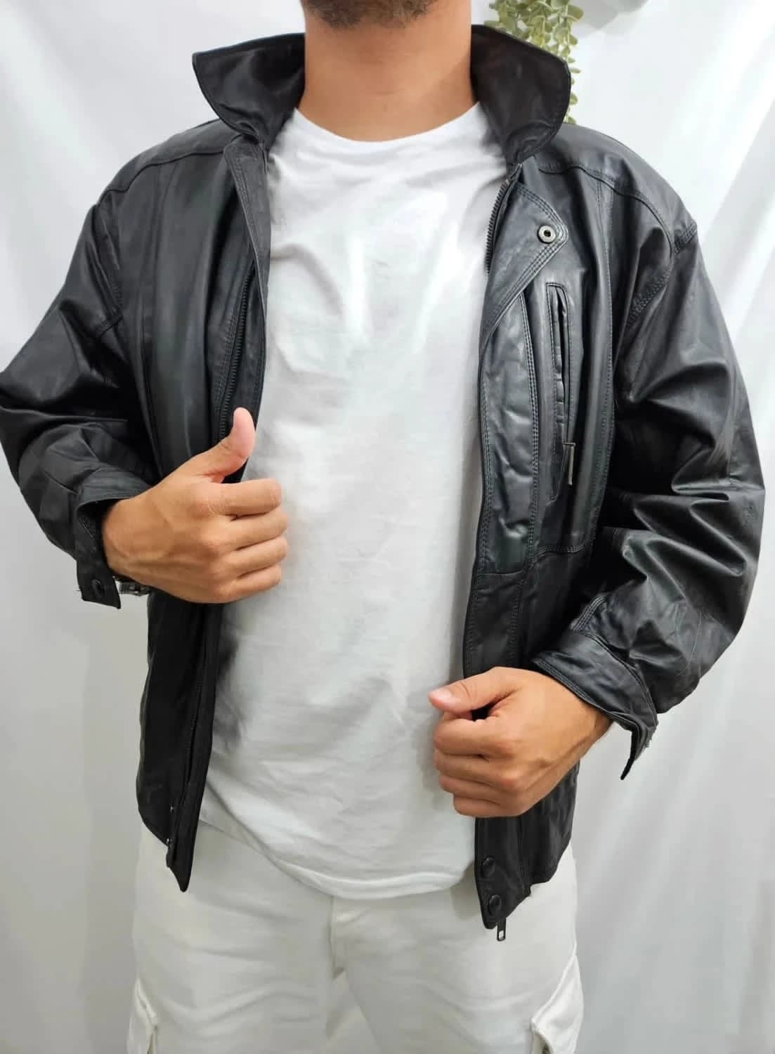 Blouson en cuir noir taille 50 - Photo 2/7