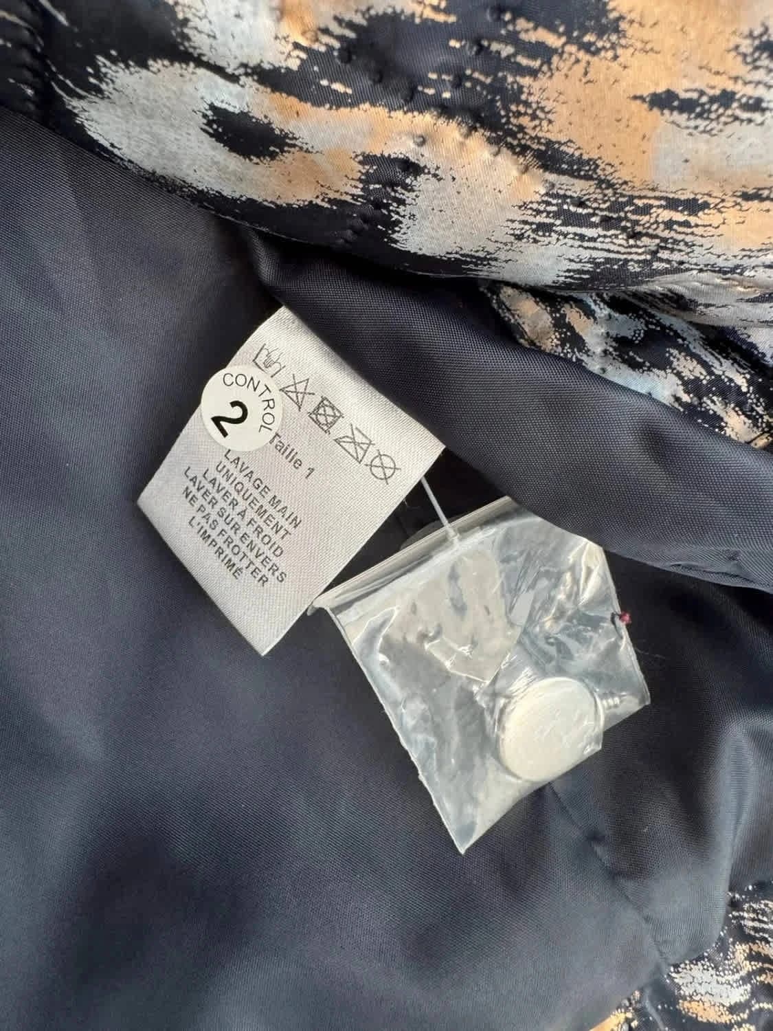 Veste en jean matelassée imprimée Christine Laure taille M - Photo 6/7