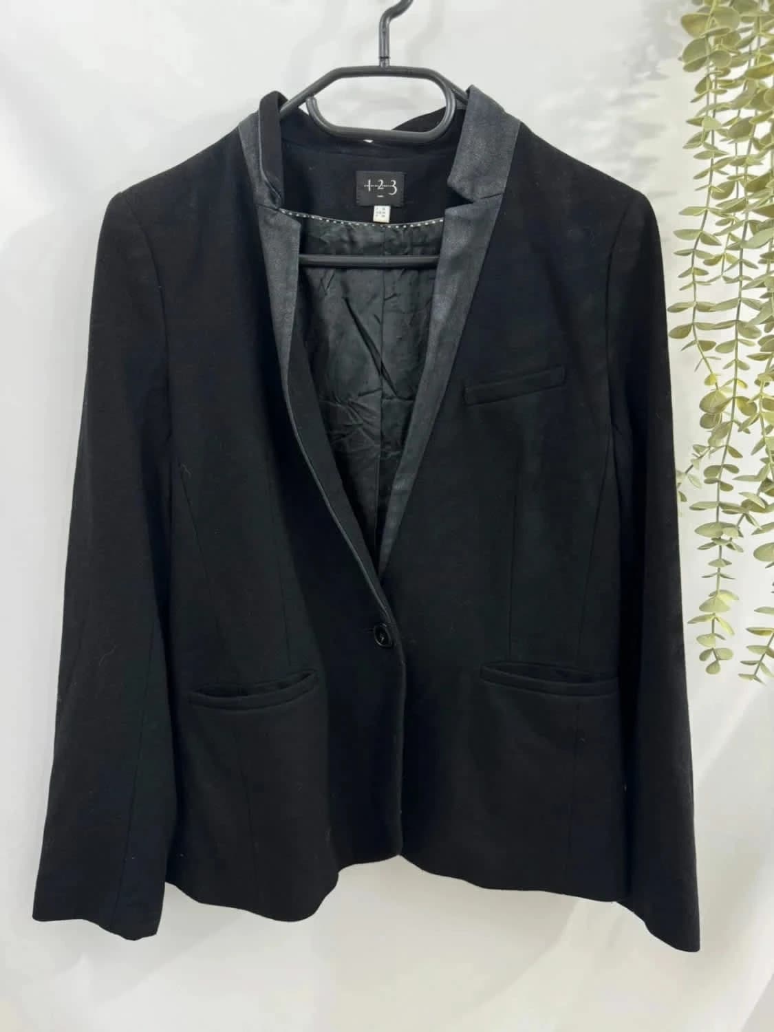 Blazer noir en laine 123 Paris taille 36 - Photo 2/4