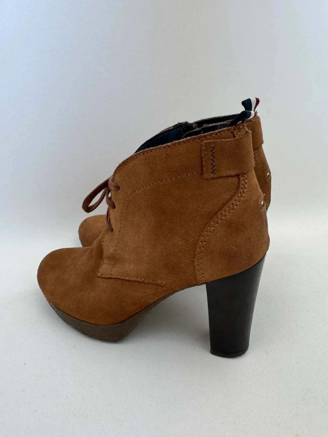 Bottines talon cuir suédé Tommy Hilfiger camel taille 36 - Photo 10/15