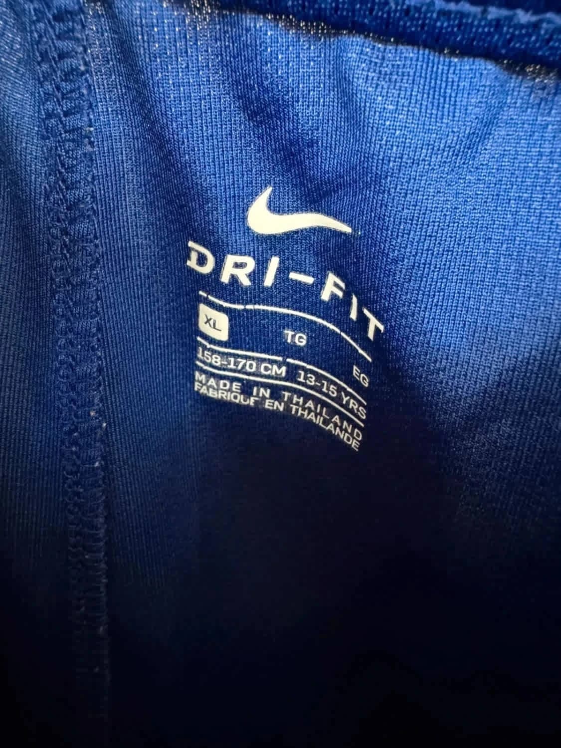 Short bleu Nike FC Barcelone taille S - Photo 5/8