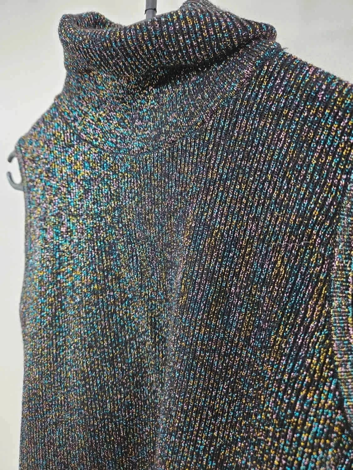 Ensemble brillant en laine débardeur et jupe Benetton - Photo 7/10