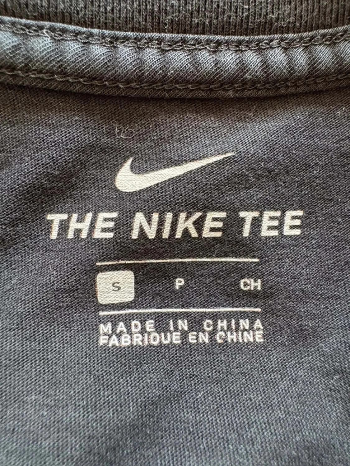 Tee-shirt Nike Édition Limitée Boîtes de chaussures taille S - Photo 6/8