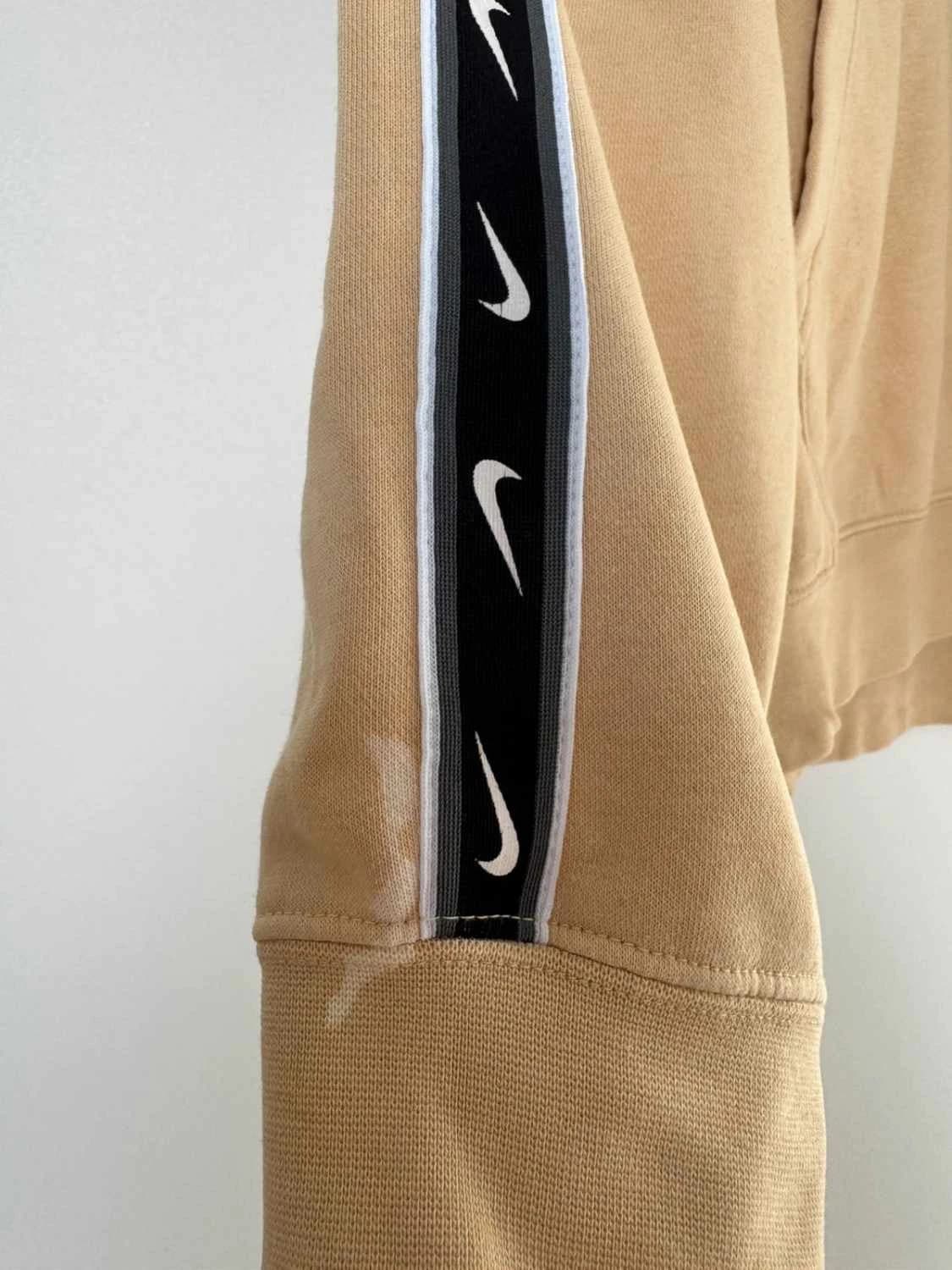 Sweat/Hoodie Nike beige à capuche logo swoosh bandes manches taille M - FP2512114 - Photo 4/9