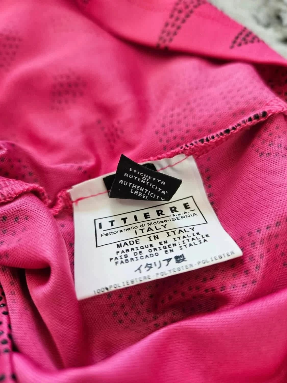 Débardeur rose Versace Jeans Couture taille M - Photo 8/9