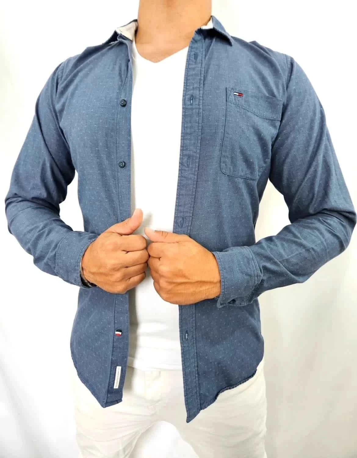 Chemise bleue Tommy Hilfiger taille M - Photo 2/9