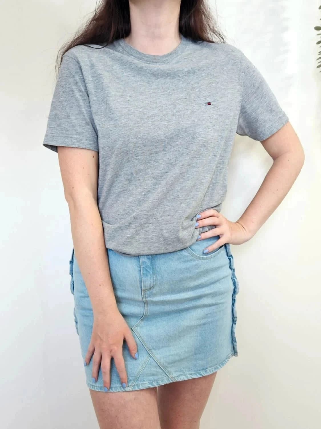 T-shirt gris logo brodé Tommy Hilfiger taille S - Photo 1/7