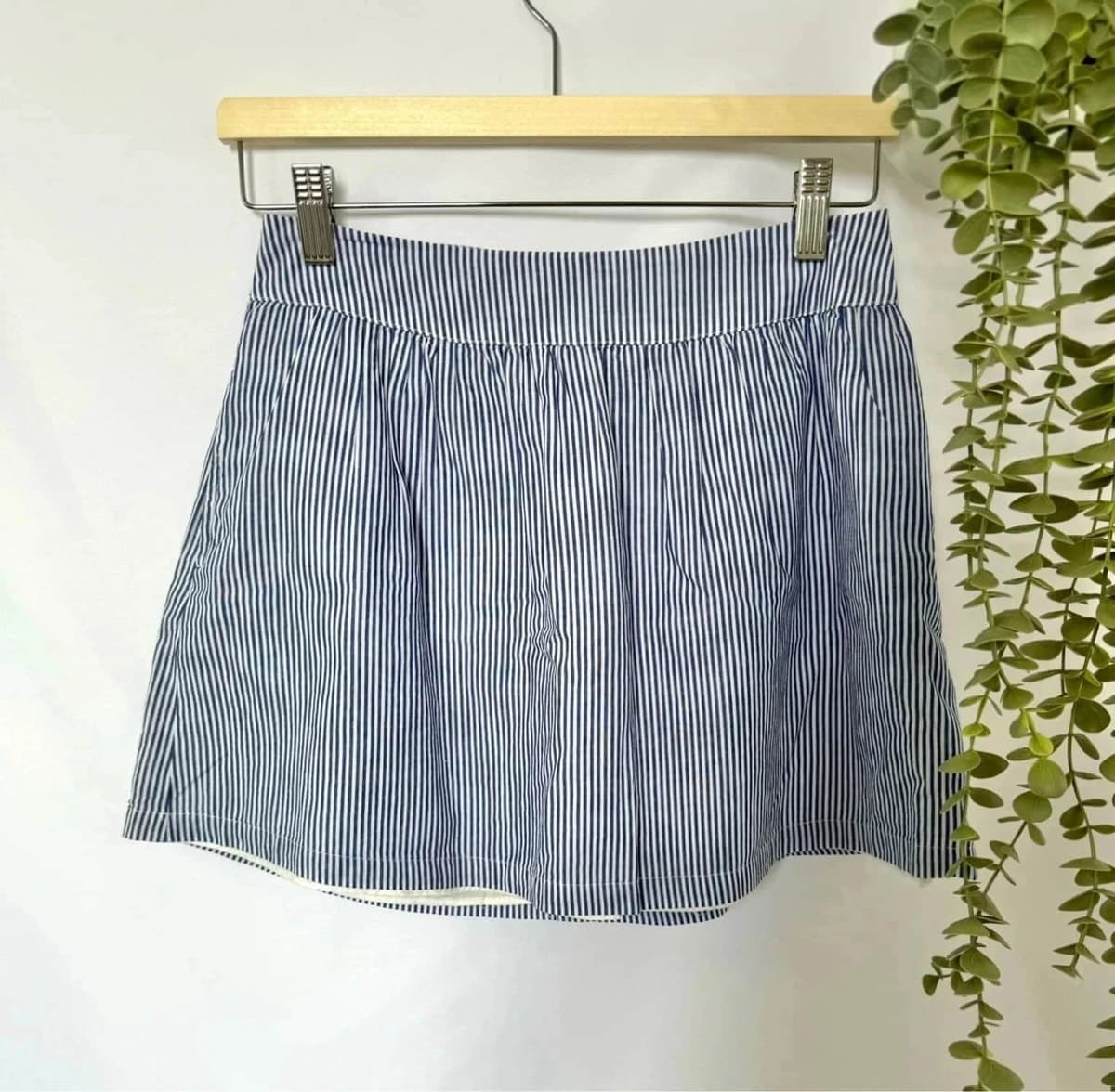 Mini jupe Molly Bracken rayée bleu et blanc taille XS - Photo 4/6