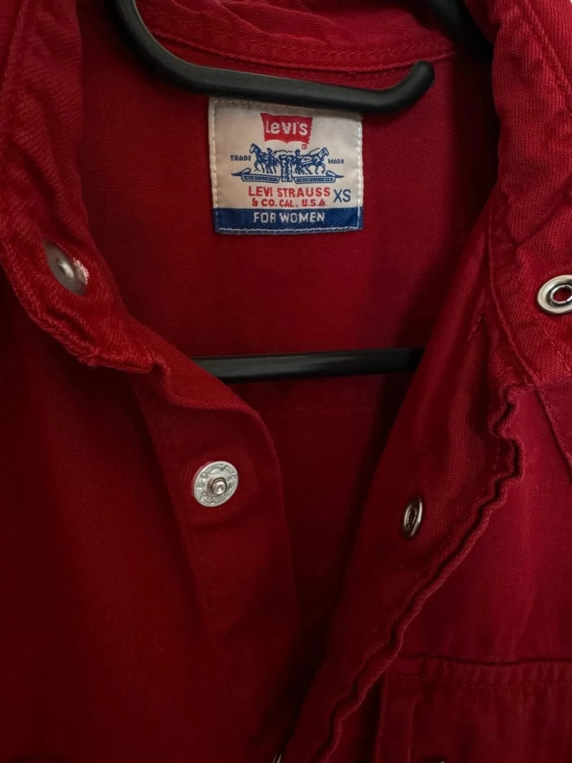 Chemise rouge Levi’s Western boutons pressions taille XS - Photo 4/8