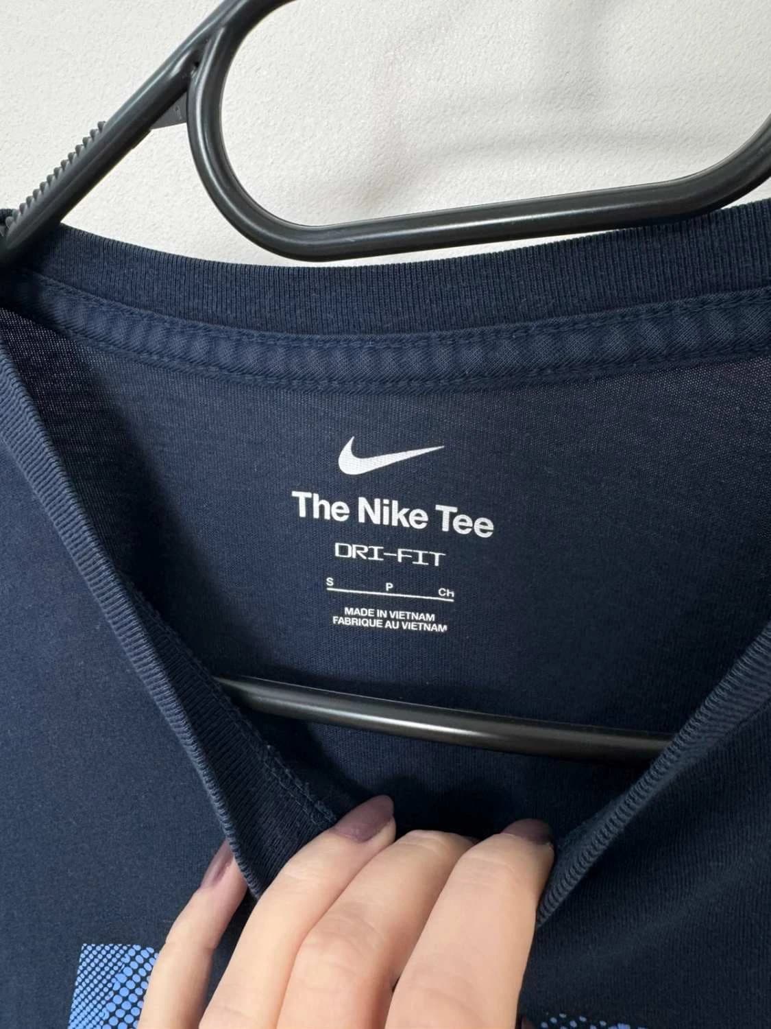 T-shirt Nike Dri-FIT bleu marine logo graphique taille S - FP2512194 - Photo 3/6