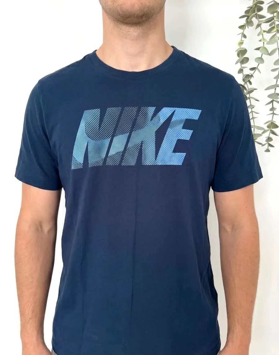T-shirt Nike Dri-FIT bleu marine logo graphique taille S - FP2512194 - Photo 1/6