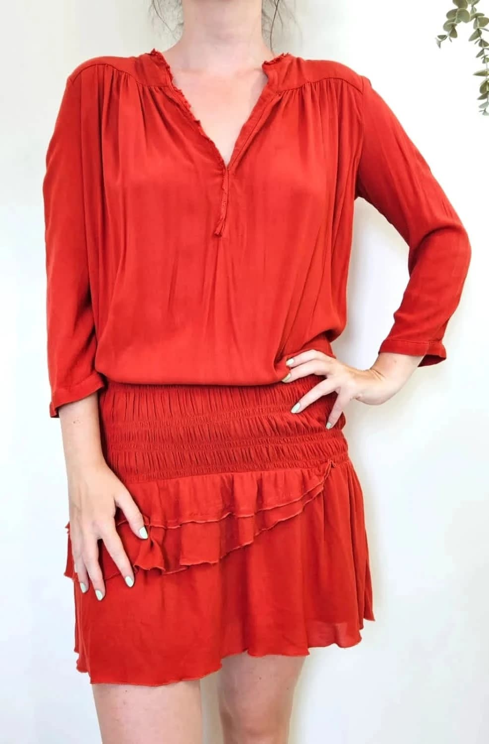Robe rouge Ba&sh fluide taille smockée T2 - Photo 1/5