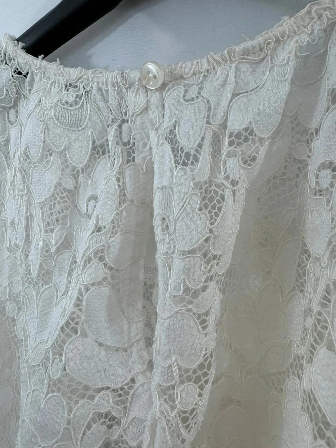 Top court blanc dentelle Zara taille S - Photo 4/5