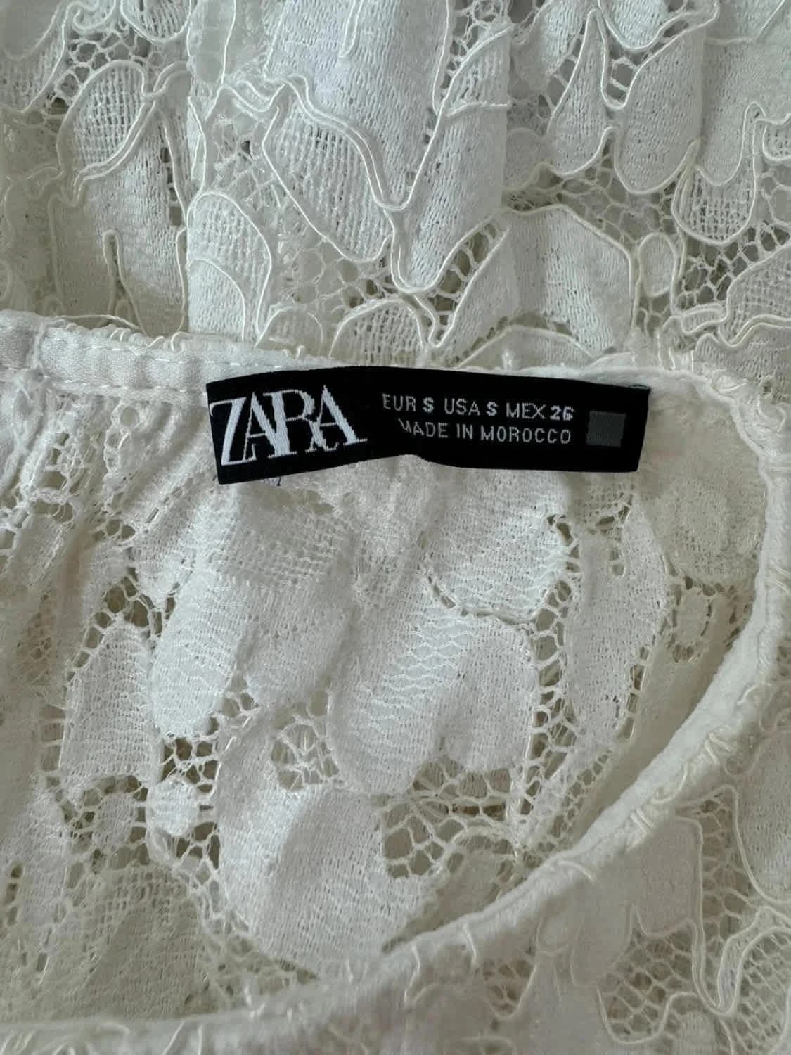 Top court blanc dentelle Zara taille S - Photo 5/5