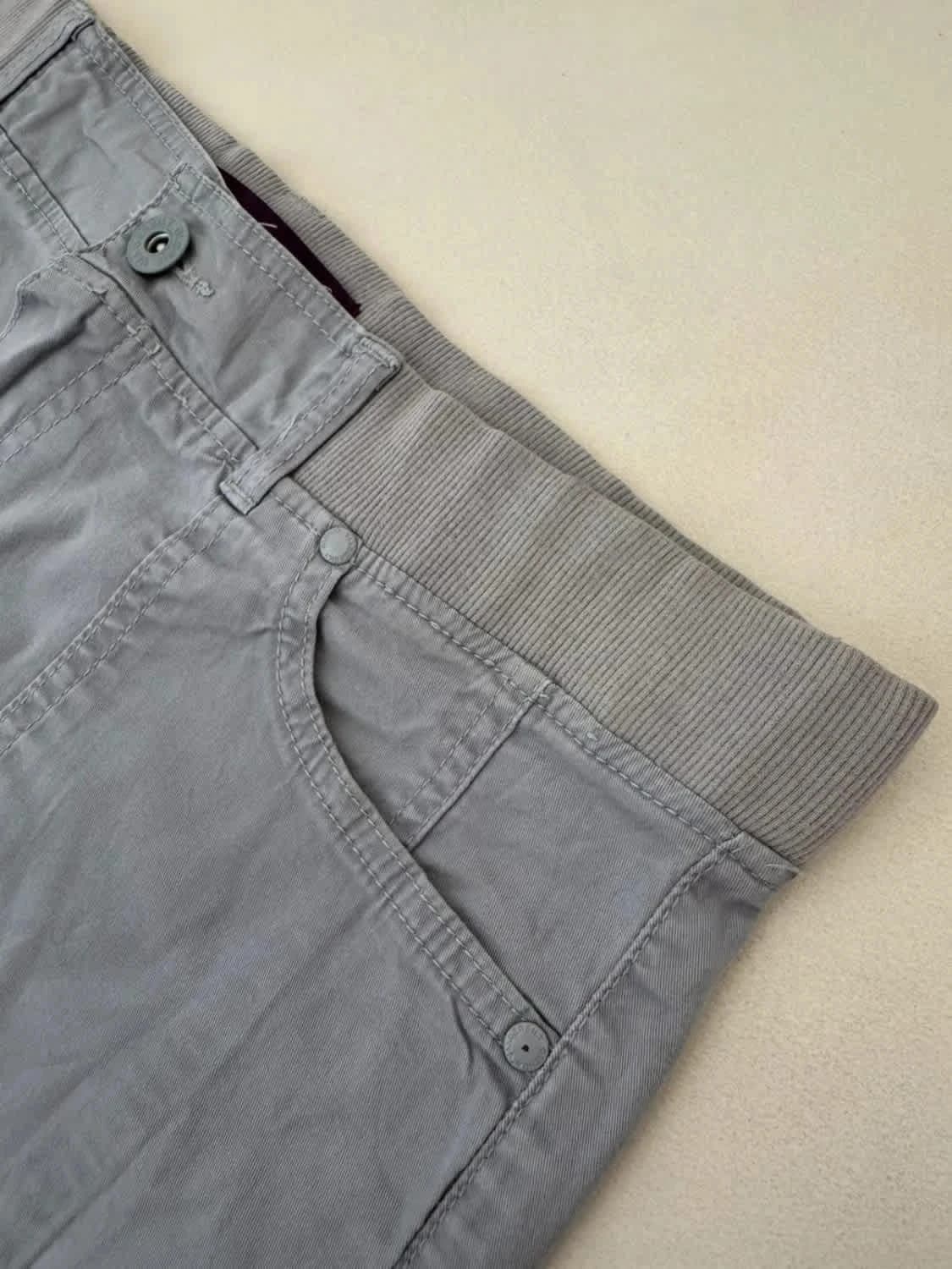 Short cargo gris clair Gloria Vanderbilt ceinture élastique taille XL - Photo 4/6