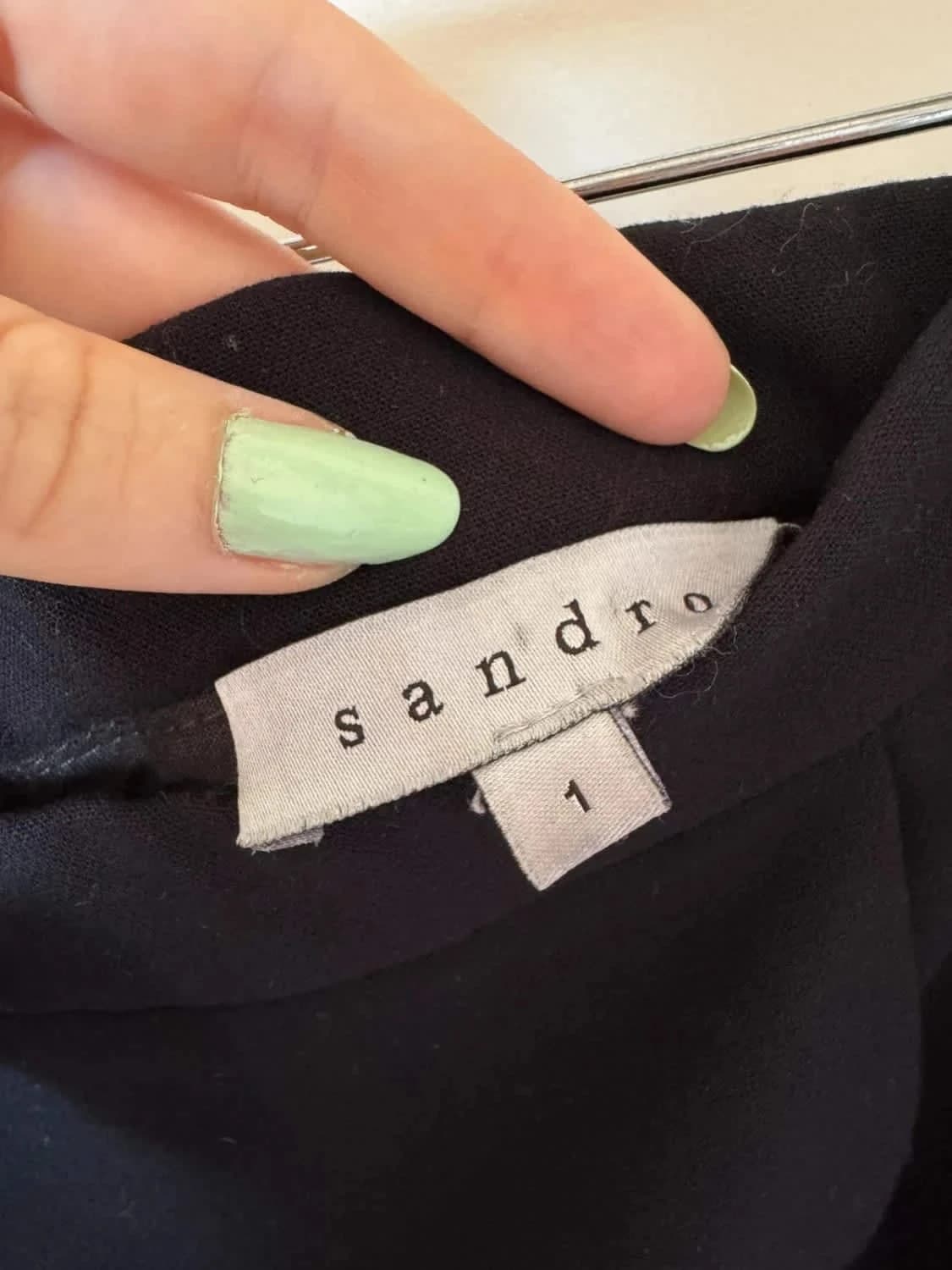 Jupe crayon noire Sandro avec noeud cuir taille 1 - Photo 6/7