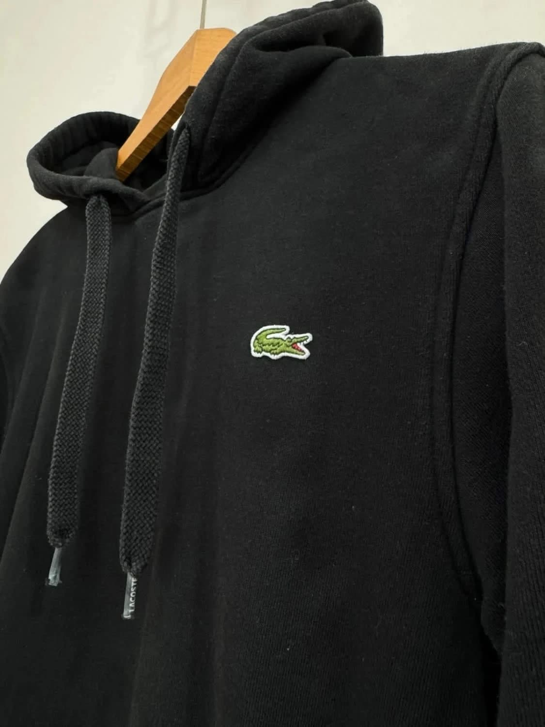 Hoodie/Sweat à capuche noir Lacoste logo brodé taille S - Photo 4/9