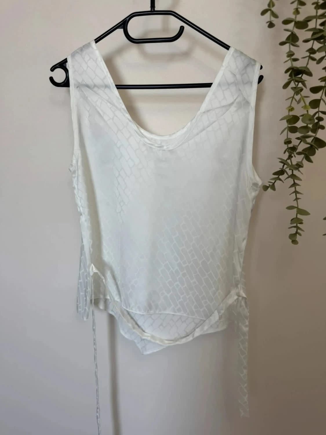 Top blanc satiné motifs géométriques Cina Bis taille 42 - Photo 2/5