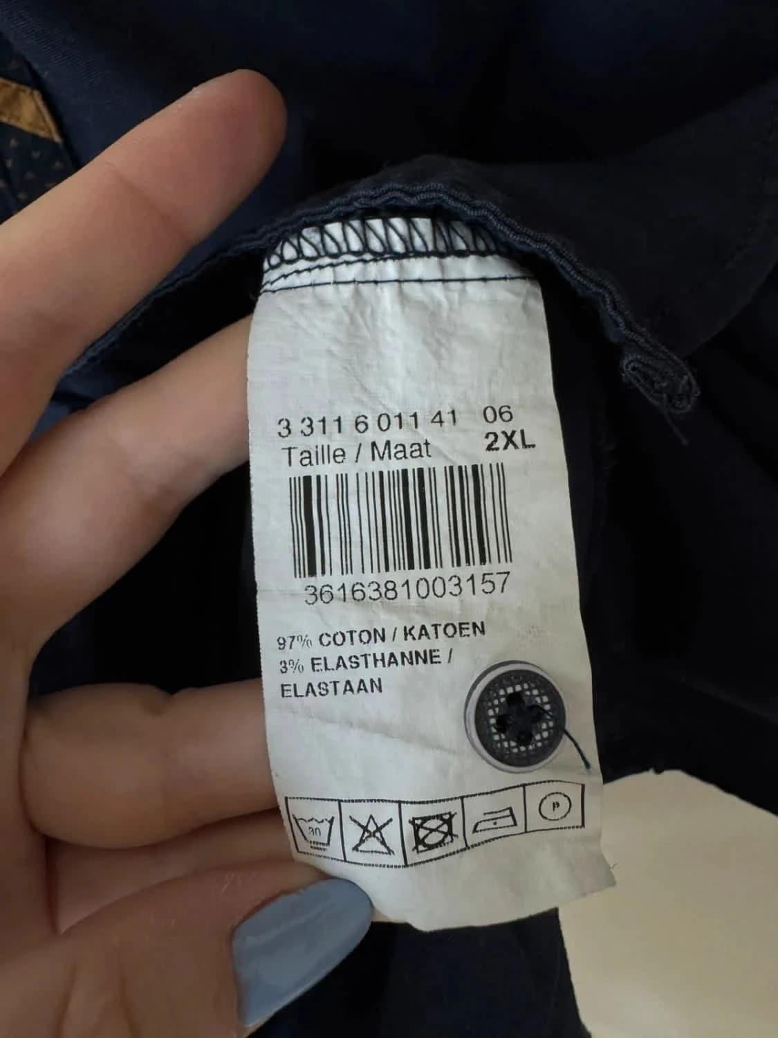Chemise bleu marine unie manches courtes coupe ajustée taille XXL - Photo 6/7