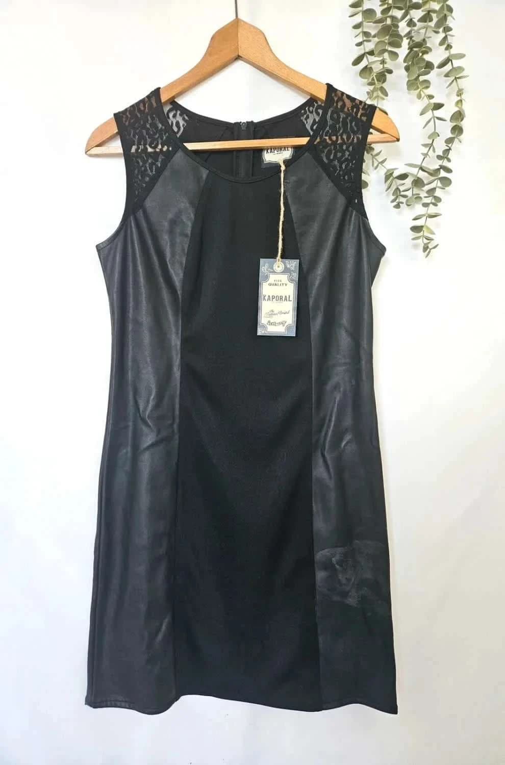Robe noire sans manches Kaporal simili cuir taille M - Photo 3/10