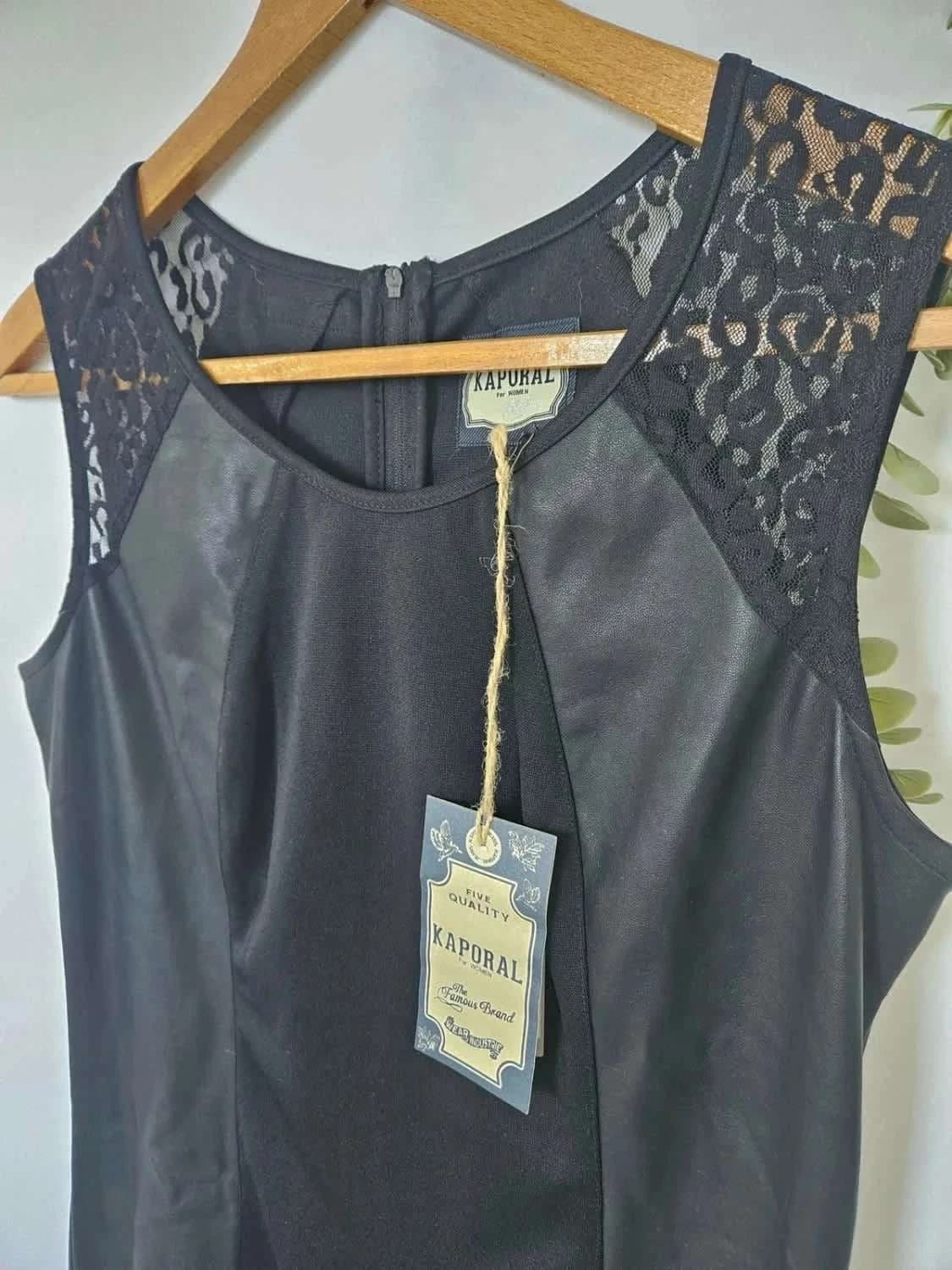 Robe noire sans manches Kaporal simili cuir taille M - Photo 4/10