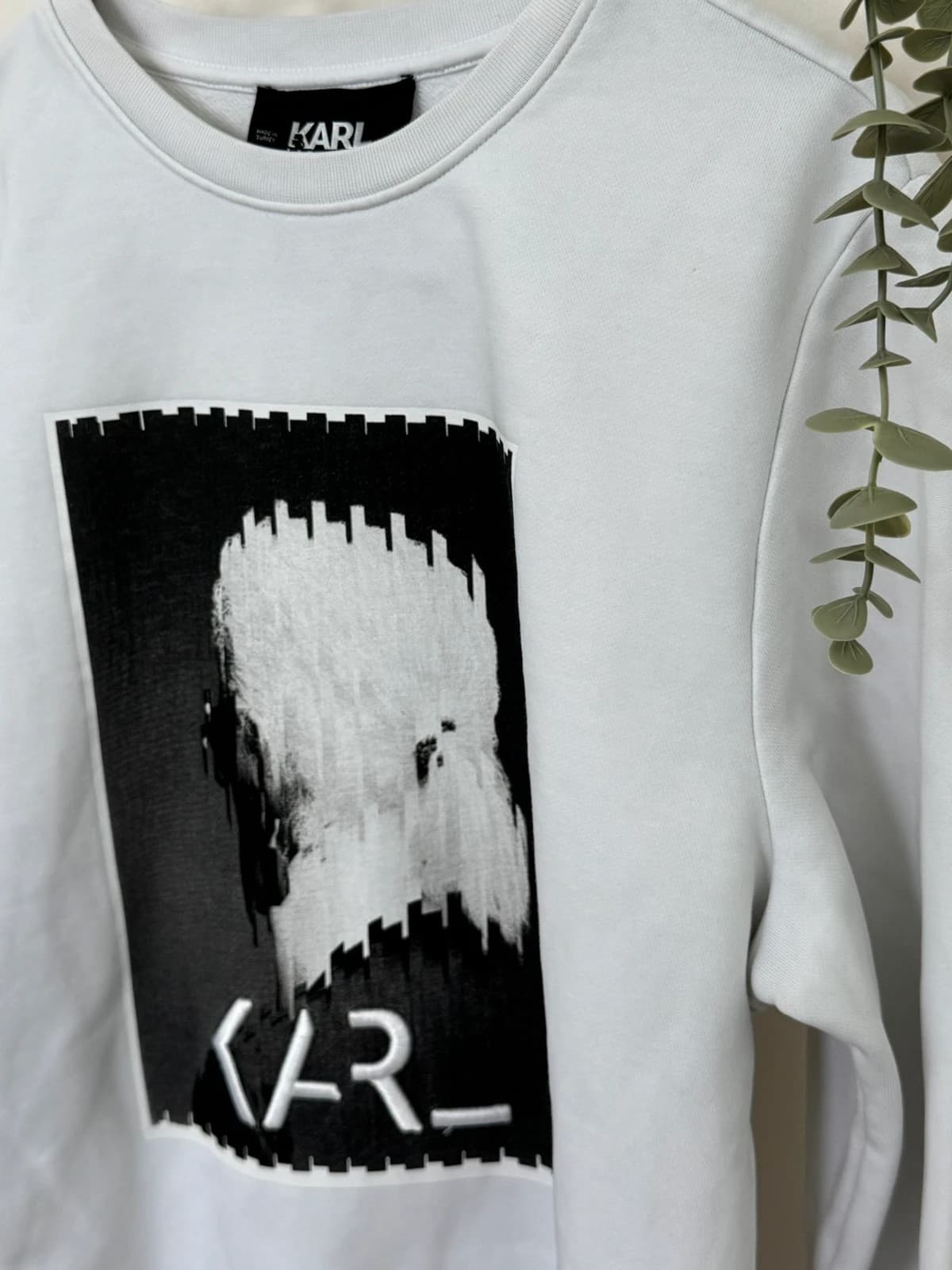 Sweat Crewneck Karl Lagerfeld blanc brodé taille M - Photo 4/10